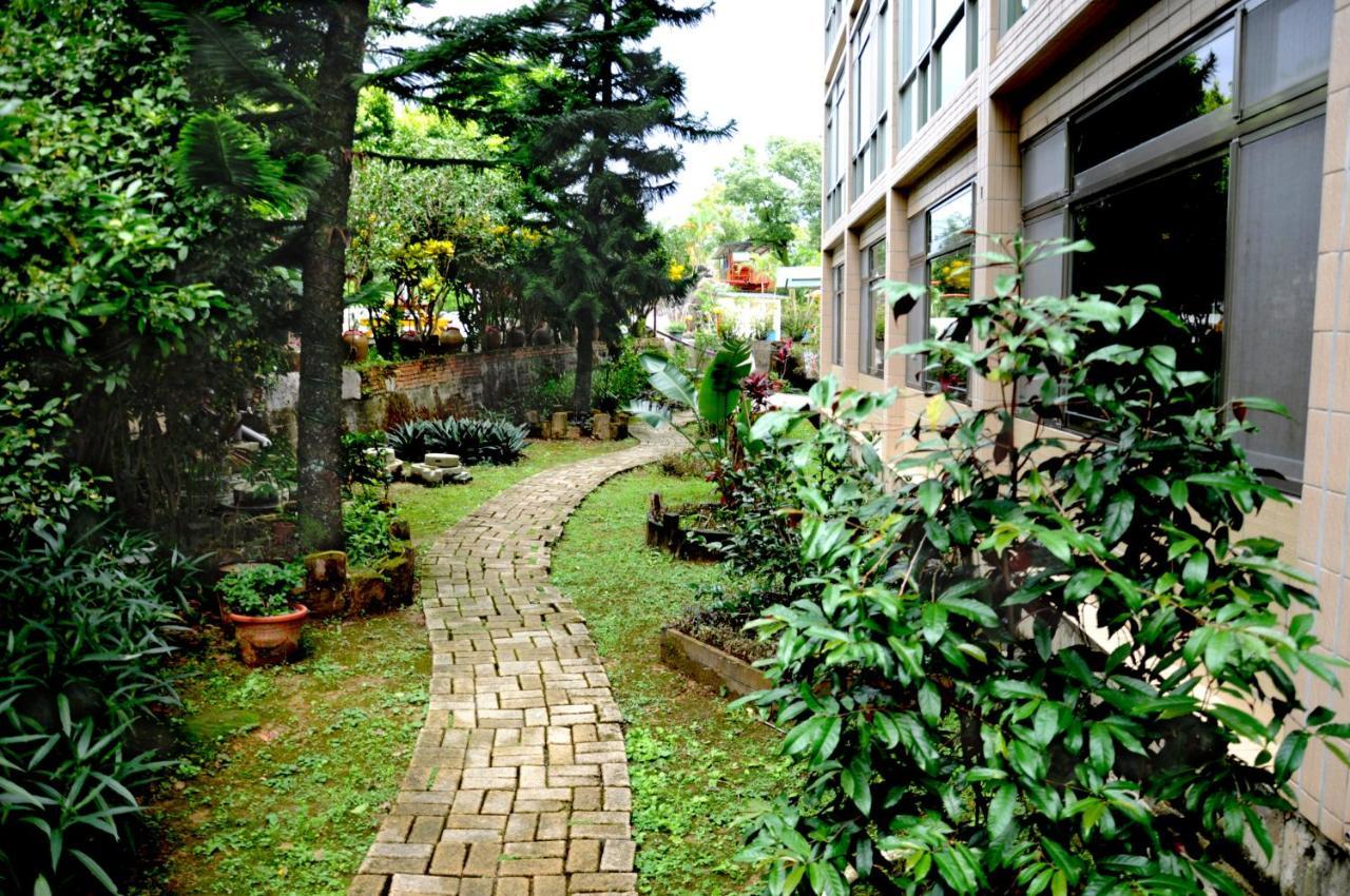 Very Happy Homestay Пінсі Екстер'єр фото
