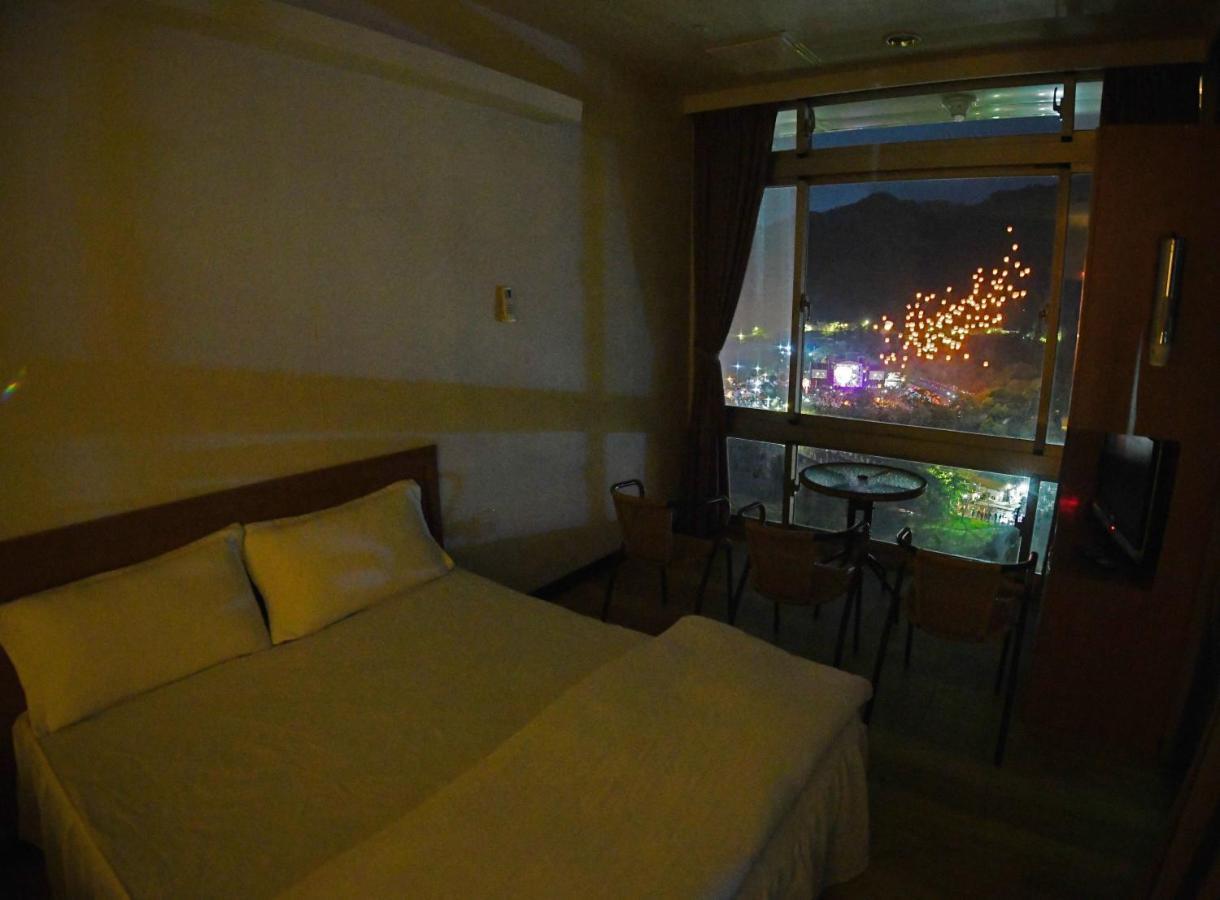 Very Happy Homestay Пінсі Екстер'єр фото